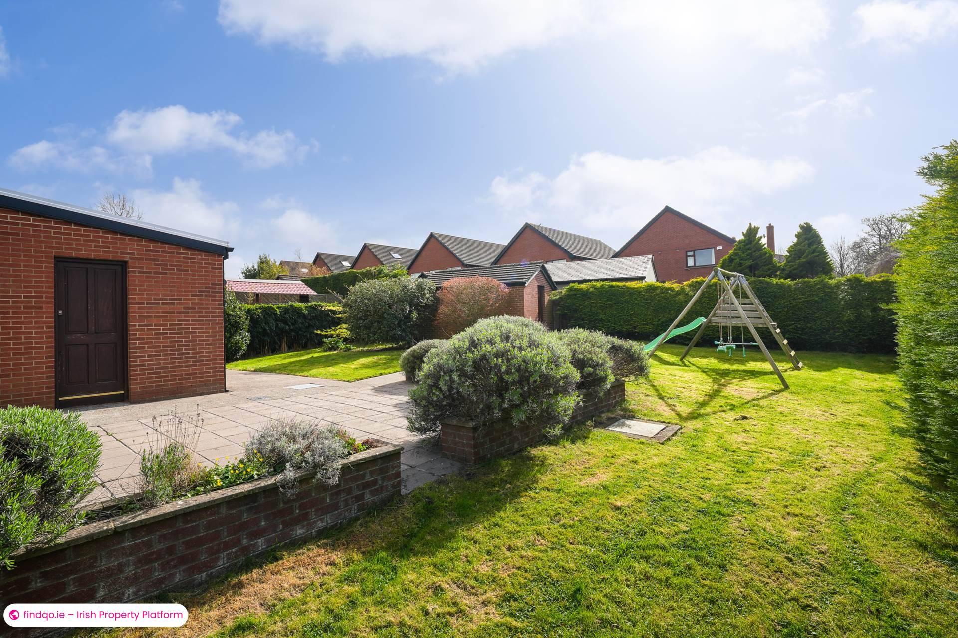 Detached house for Sale in Dublin 14