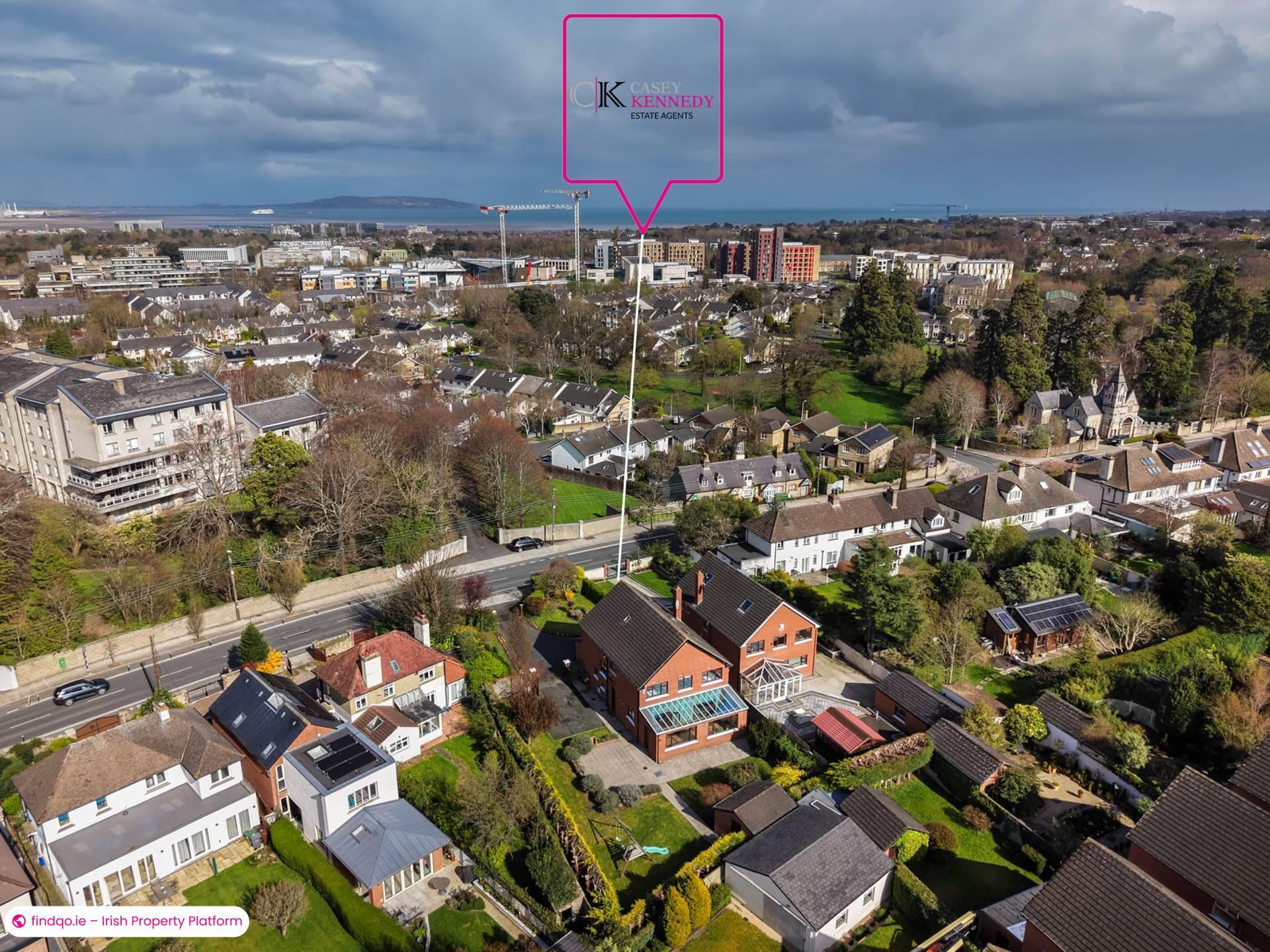 Detached house for Sale in Dublin 14