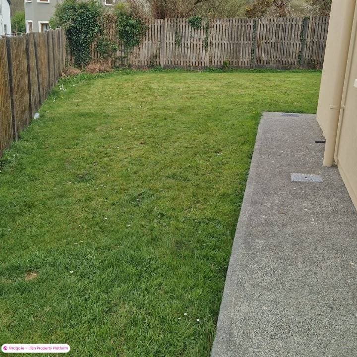 Semi-detached house for Sale in Bantry, Cork