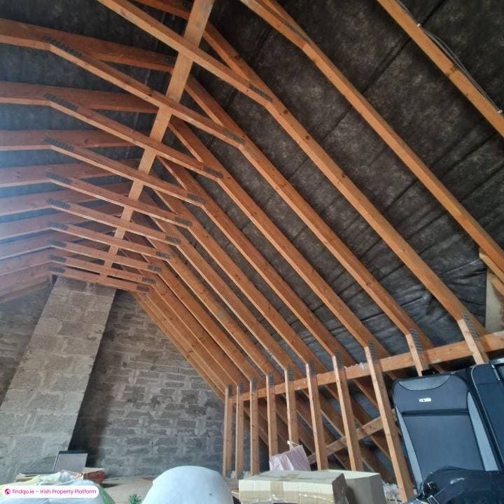 Semi-detached house for Sale in Bantry, Cork