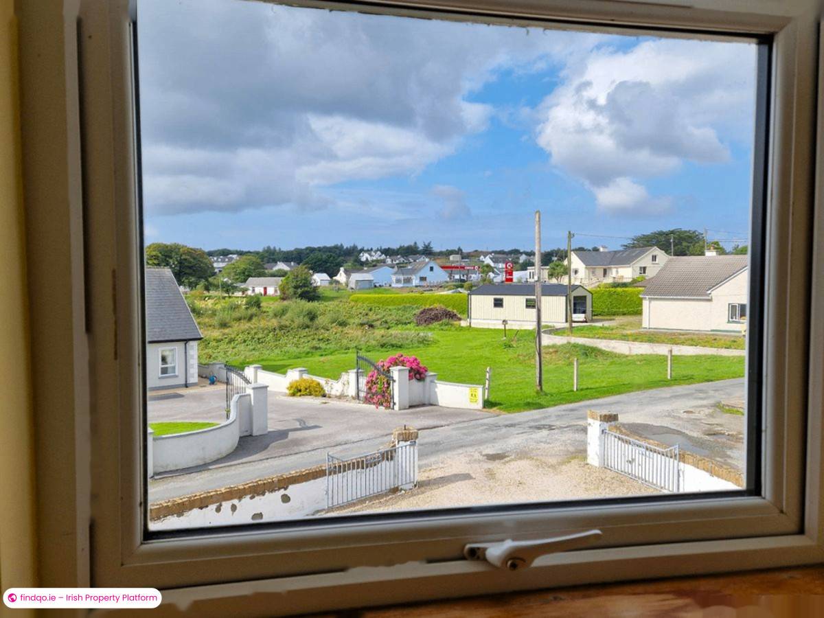 Detached house for Sale in Crolly, Donegal