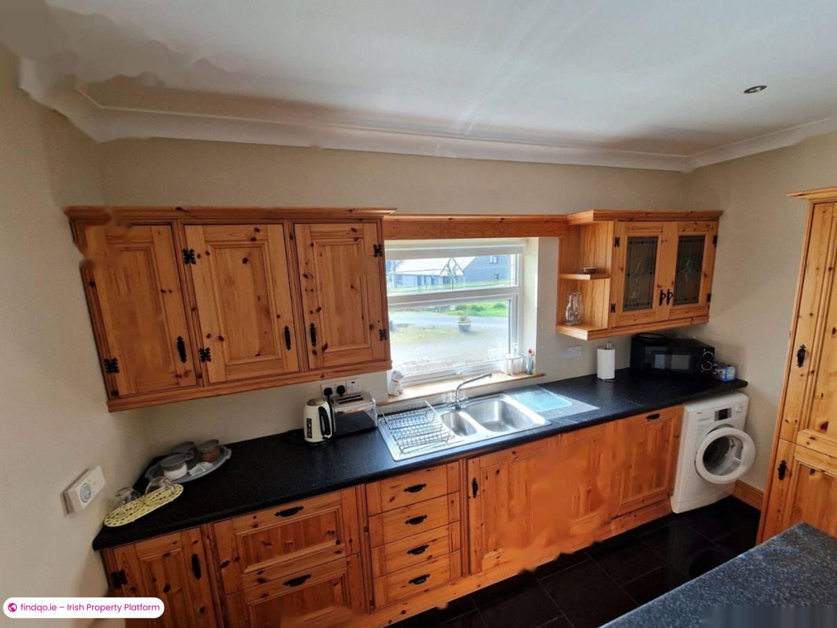 Detached house for Sale in Crolly, Donegal