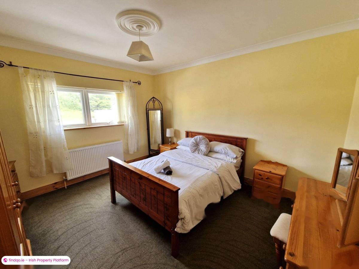 Detached house for Sale in Crolly, Donegal