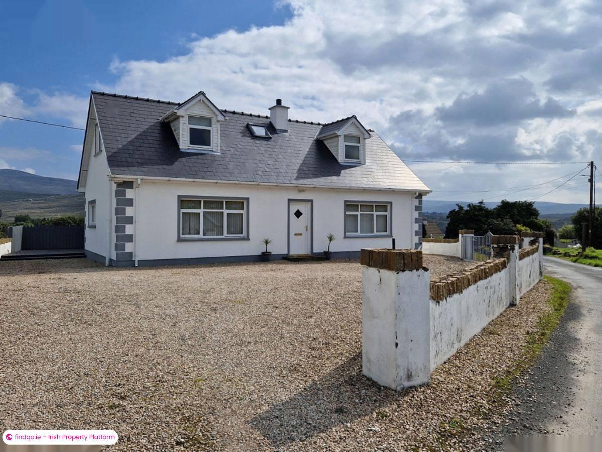 Detached house for Sale in Crolly, Donegal