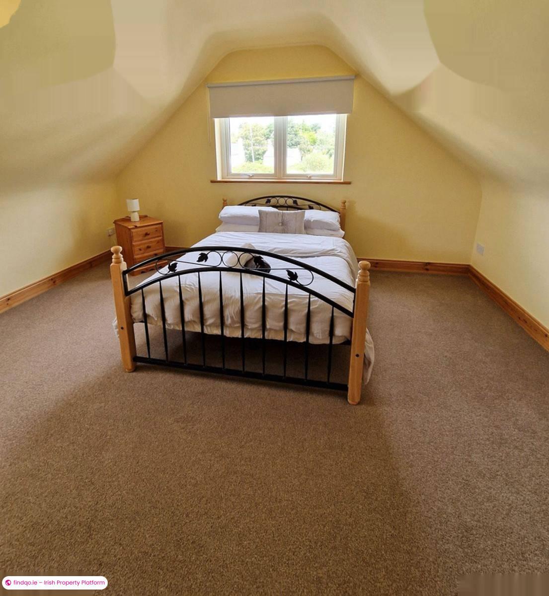 Detached house for Sale in Crolly, Donegal