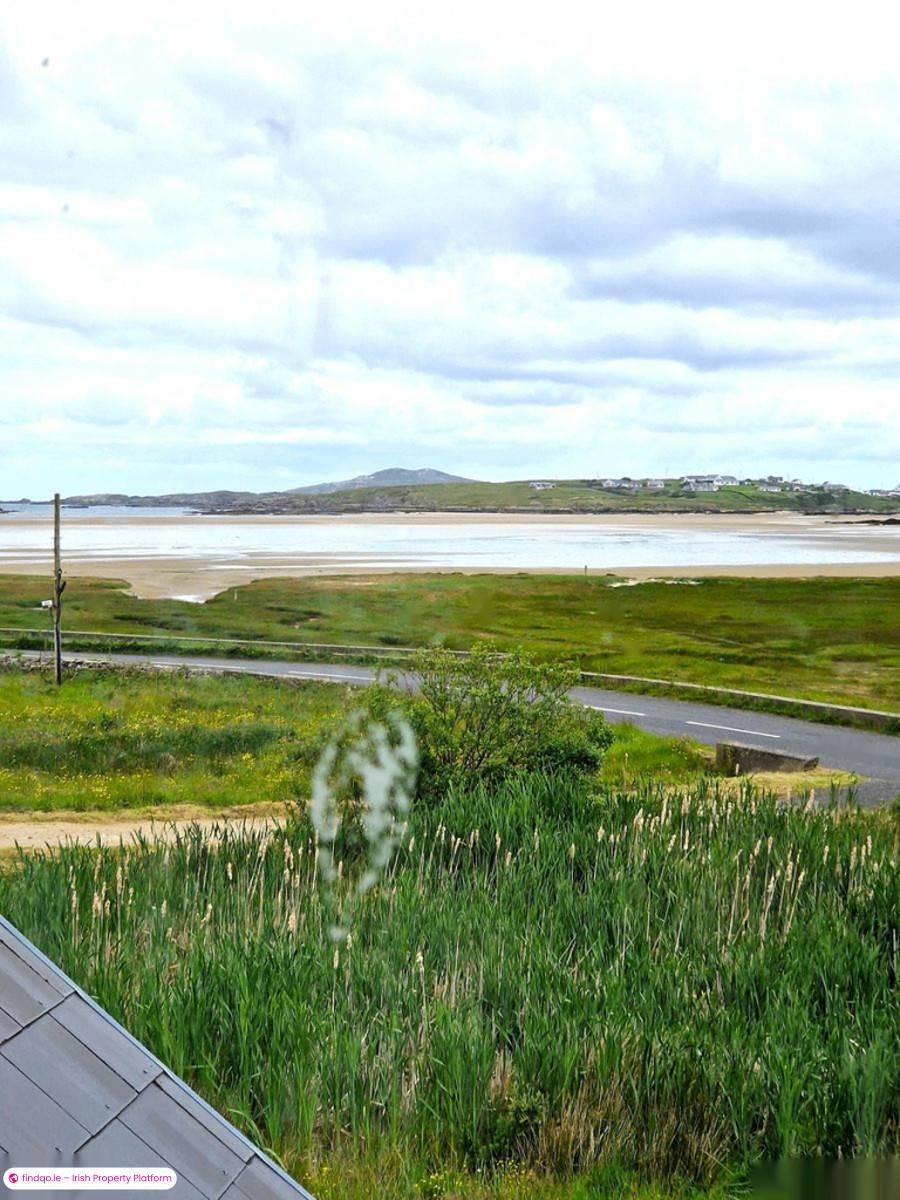 Detached house for Sale in Burtonport, Donegal