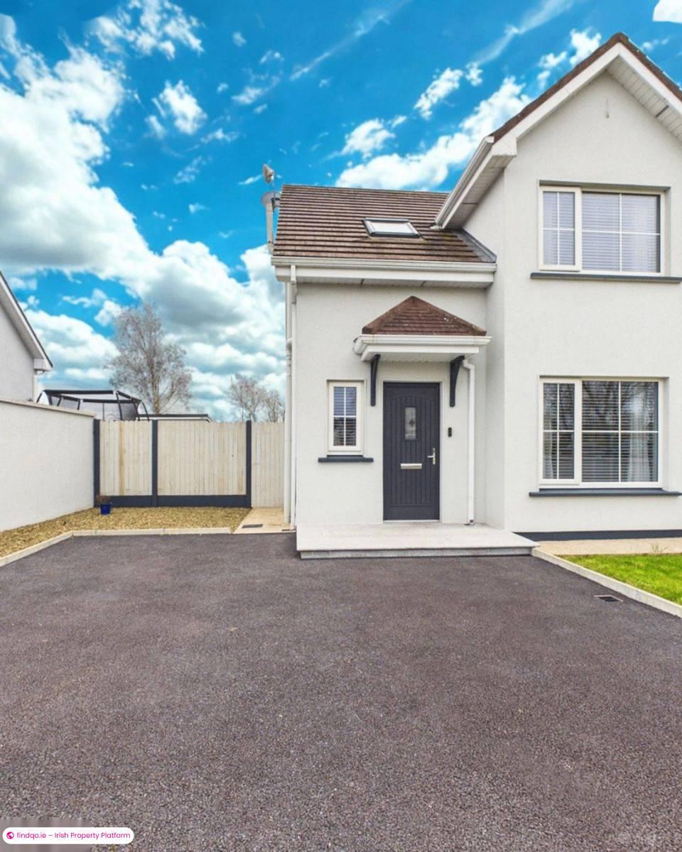 Semi-detached house for Sale in Kilmacow, Kilkenny