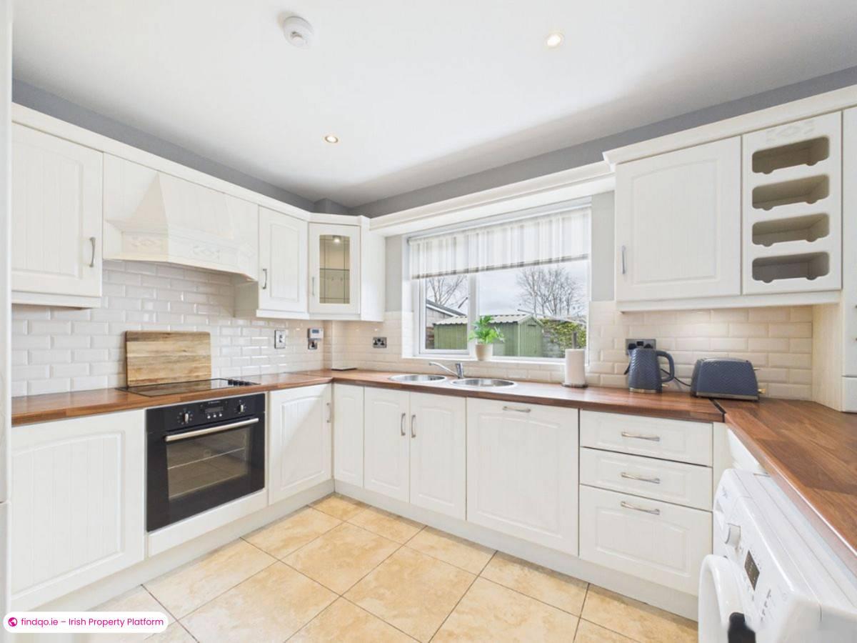 Semi-detached house for Sale in Kilmacow, Kilkenny