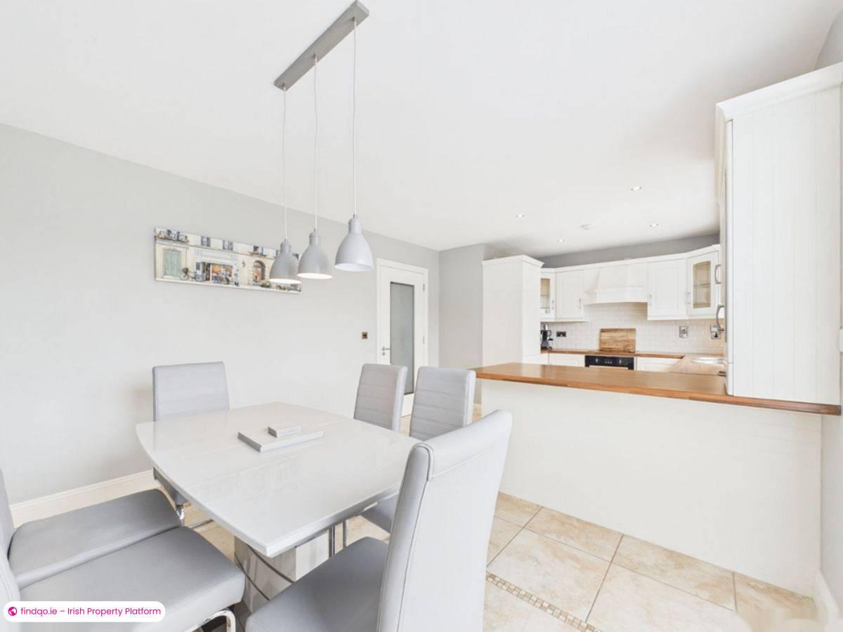 Semi-detached house for Sale in Kilmacow, Kilkenny