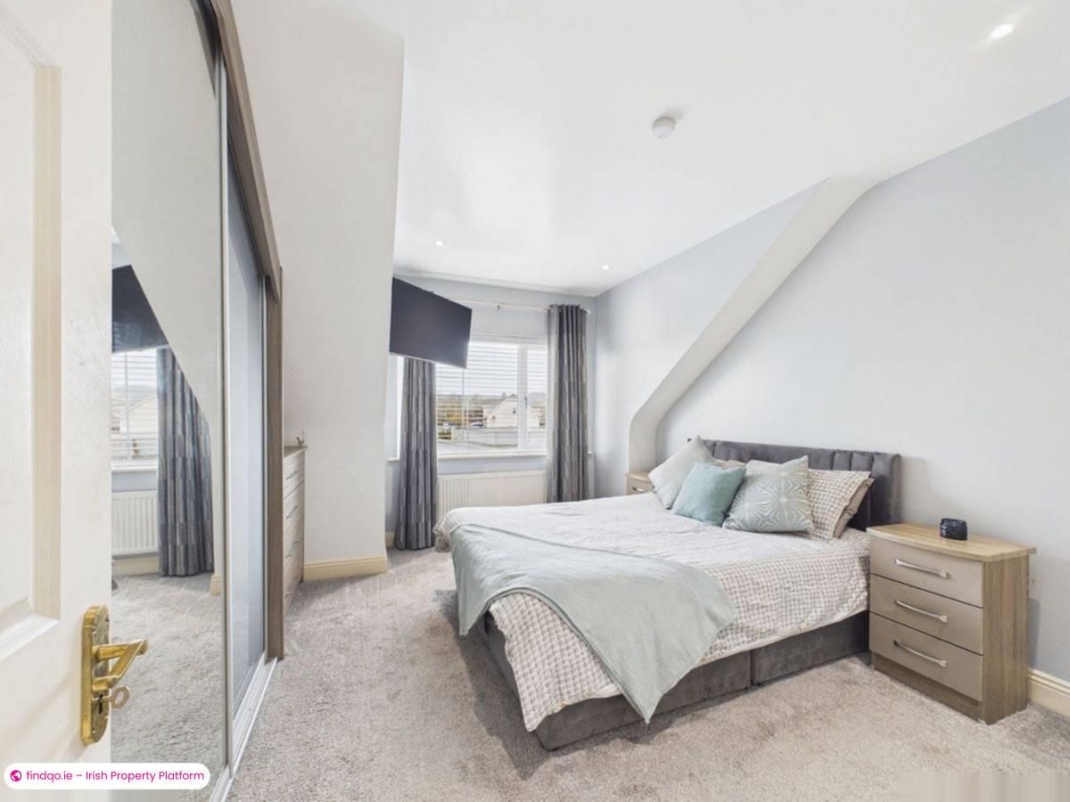 Semi-detached house for Sale in Kilmacow, Kilkenny