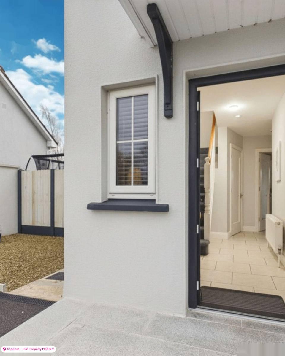 Semi-detached house for Sale in Kilmacow, Kilkenny