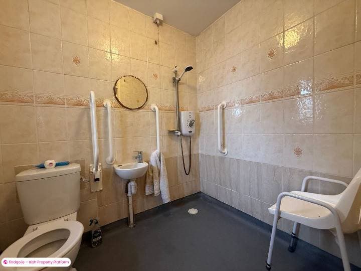 Bungalow for Sale in Waterford City Centre, Waterford