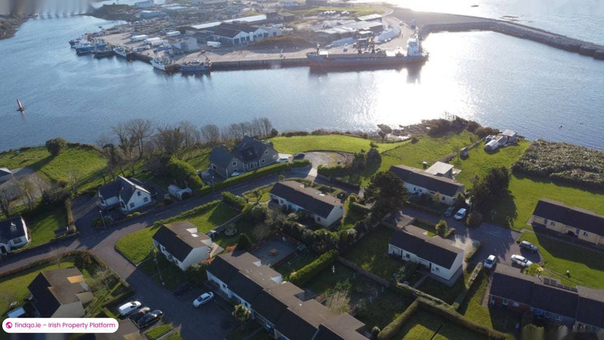 Terraced house for Sale in Beara, Cork