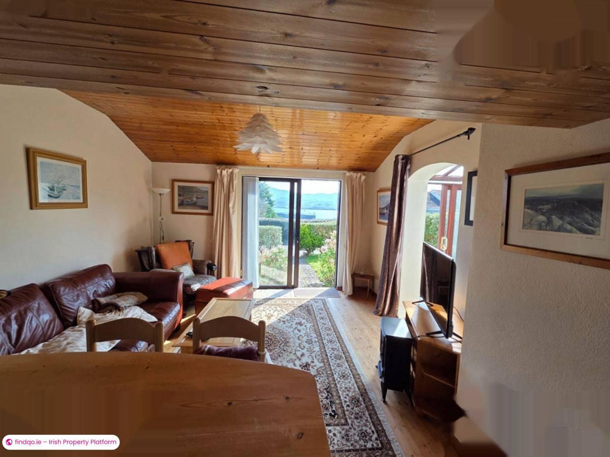 Terraced house for Sale in Beara, Cork