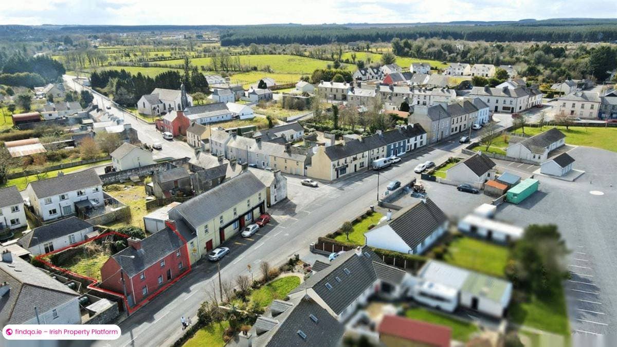 Semi-detached house for Sale in Frenchpark, Roscommon