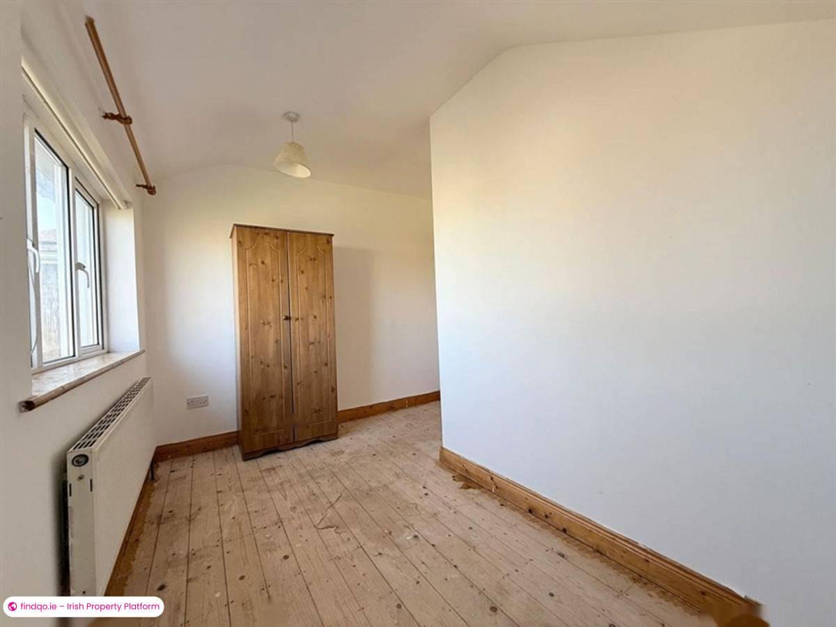 Semi-detached house for Sale in Ballaghaderreen, Roscommon