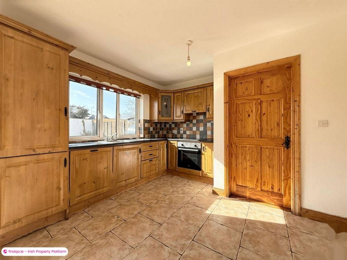 Semi-detached house for Sale in Ballaghaderreen, Roscommon