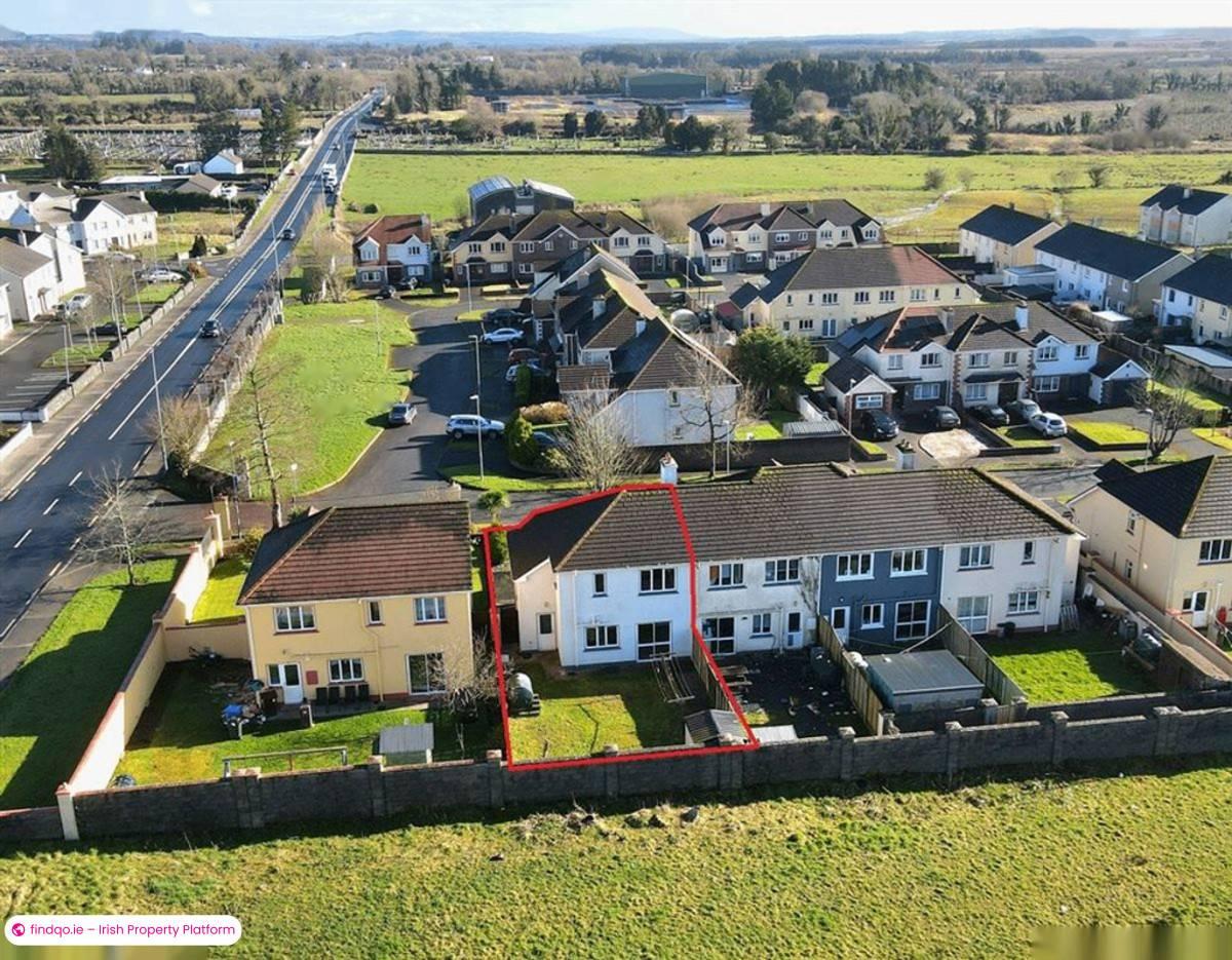 Semi-detached house for Sale in Ballaghaderreen, Roscommon