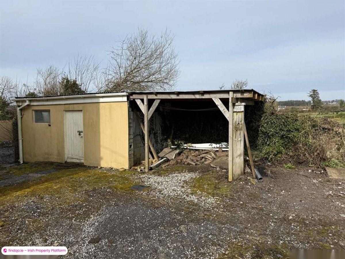 Detached house for Sale in Ballaghaderreen, Roscommon