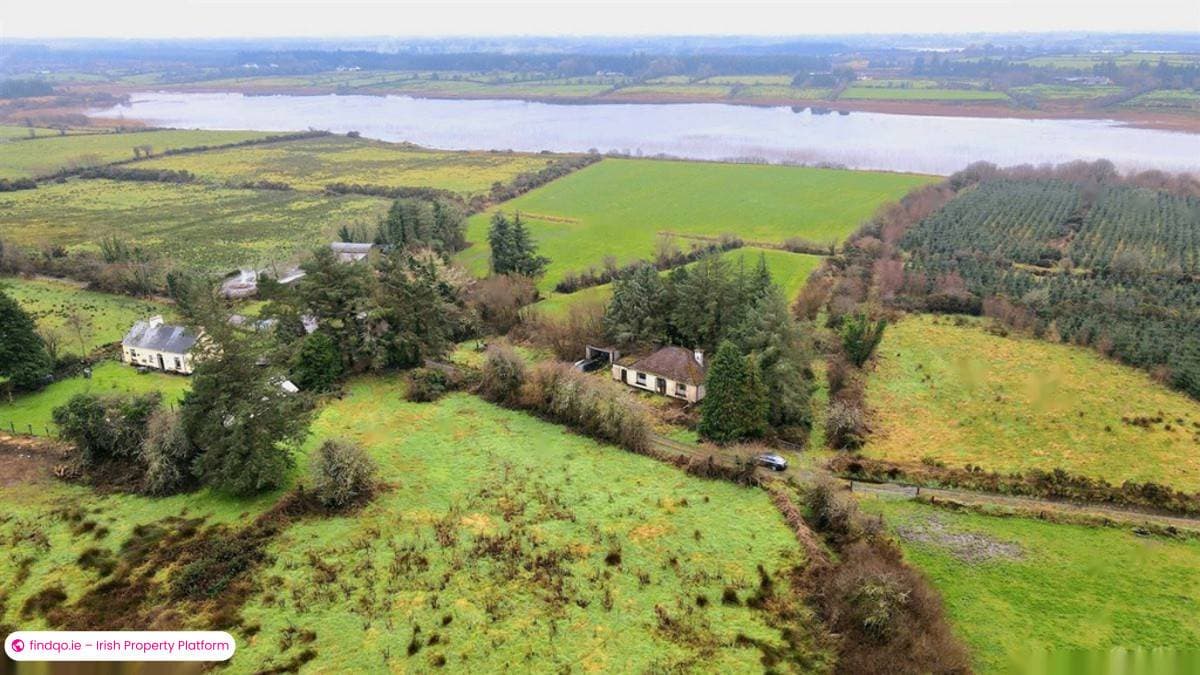Detached house for Sale in Loughglynn, Roscommon