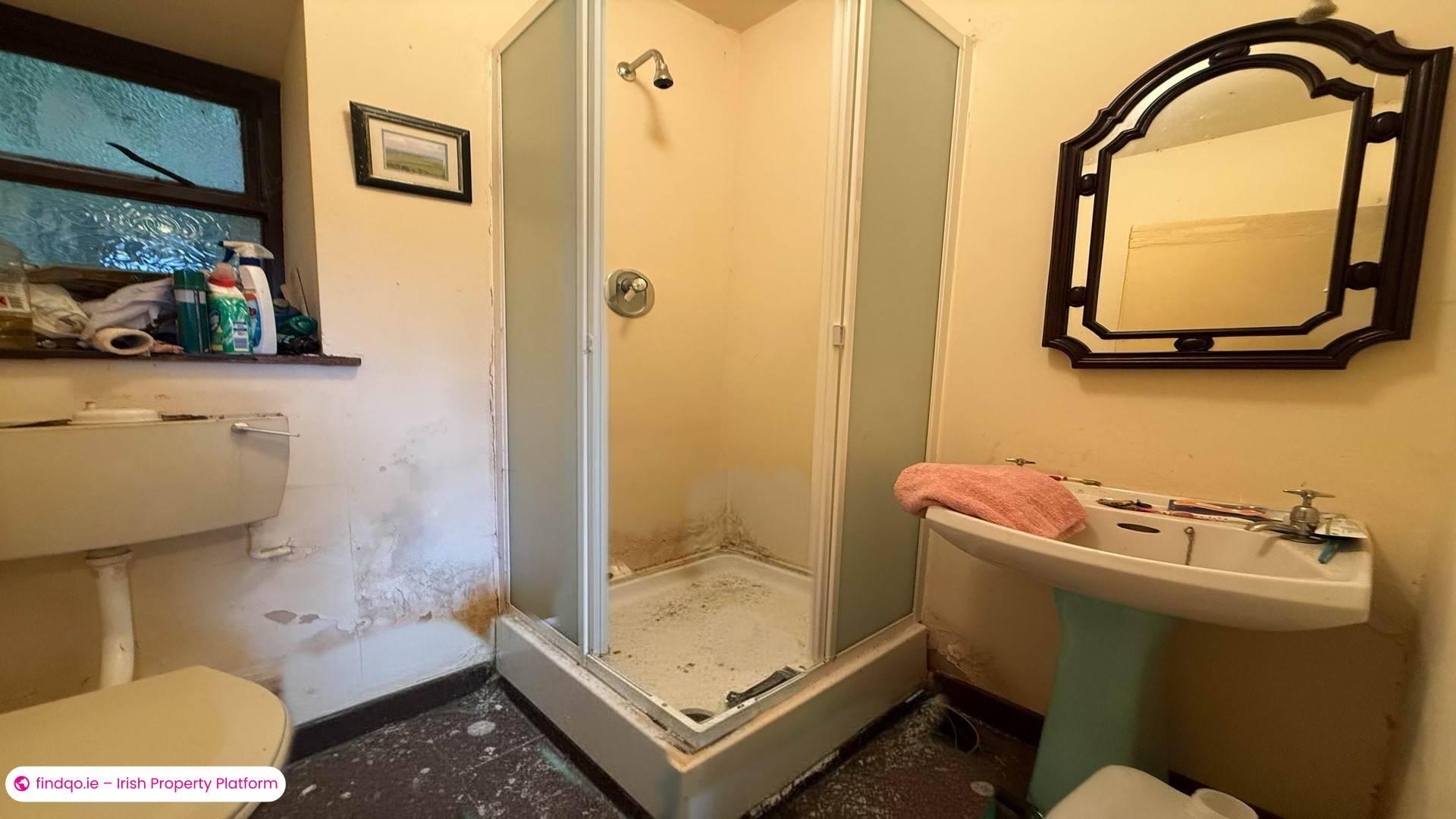 Detached house for Sale in Doochary, Donegal