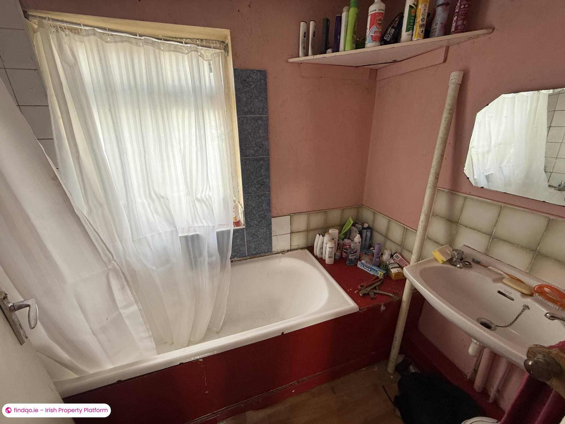 Detached house for Sale in Pallaskenry, Co Limerick, V94RK5R