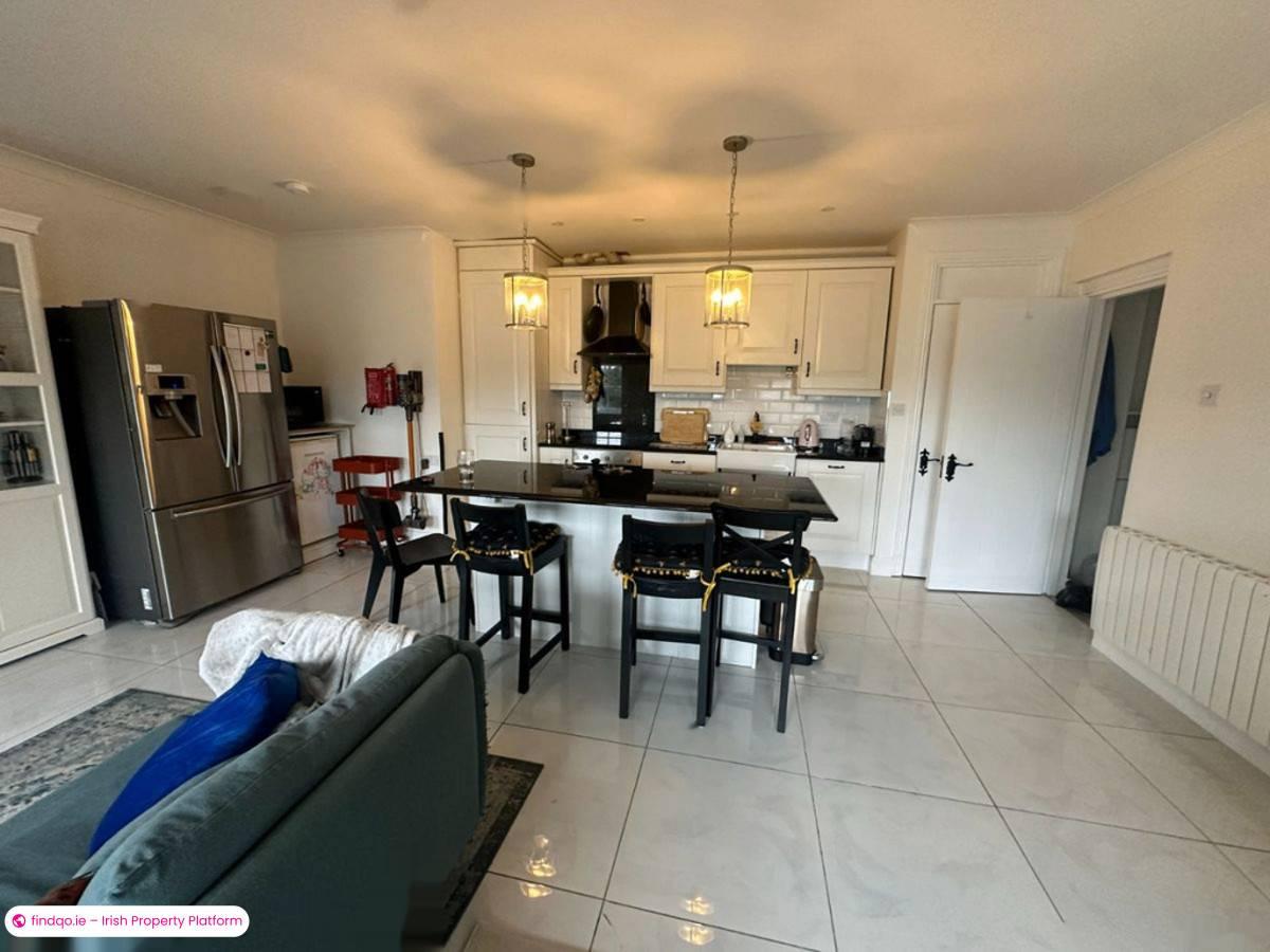 2 Bedroom Apartment for Rent in Mountjoy Square, Dublin 1