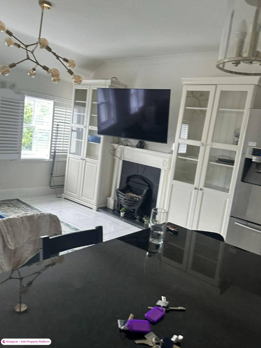 2 Bedroom Apartment for Rent in Mountjoy Square, Dublin 1