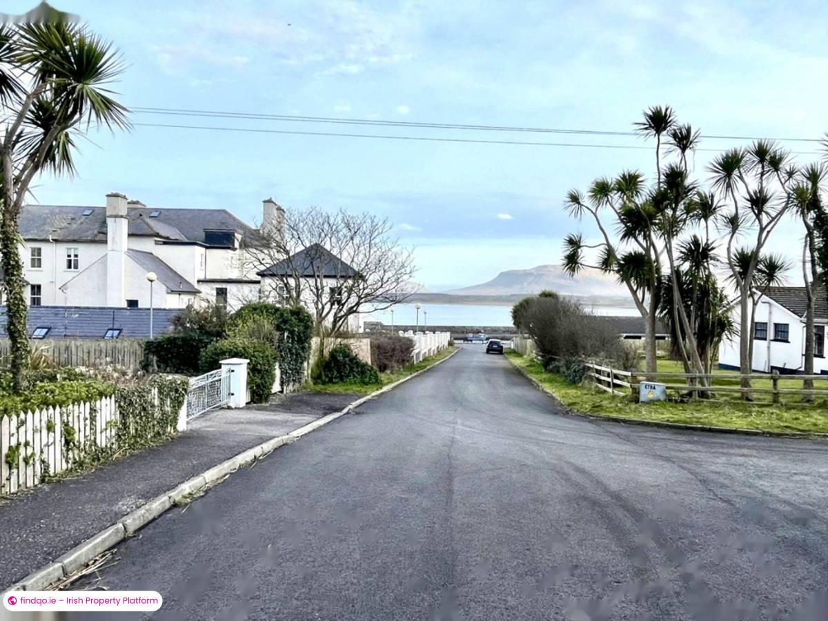 Bungalow for Sale in Mullaghmore, Sligo