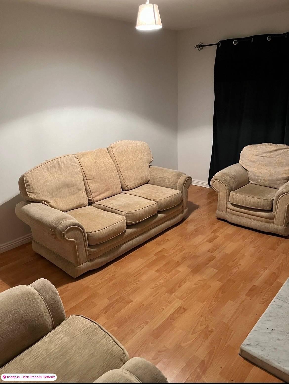 3 Bedroom House for Rent in Carrigaline, Cork