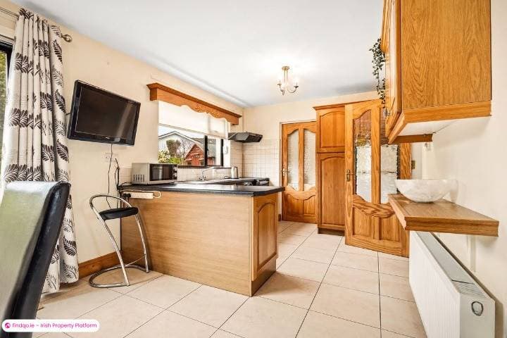 Semi-detached house for Sale in Riverstown, Cork