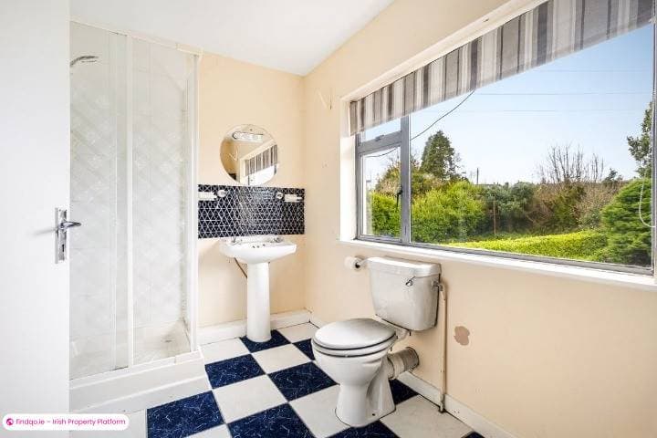 Semi-detached house for Sale in Riverstown, Cork
