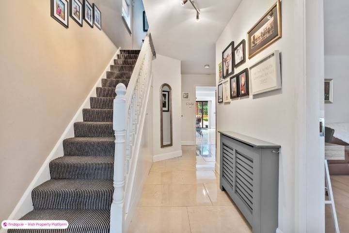 Semi-detached house for Sale in Riverstown, Cork