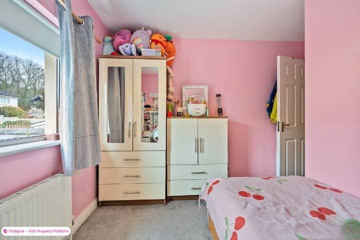 Semi-detached house for Sale in Riverstown, Cork