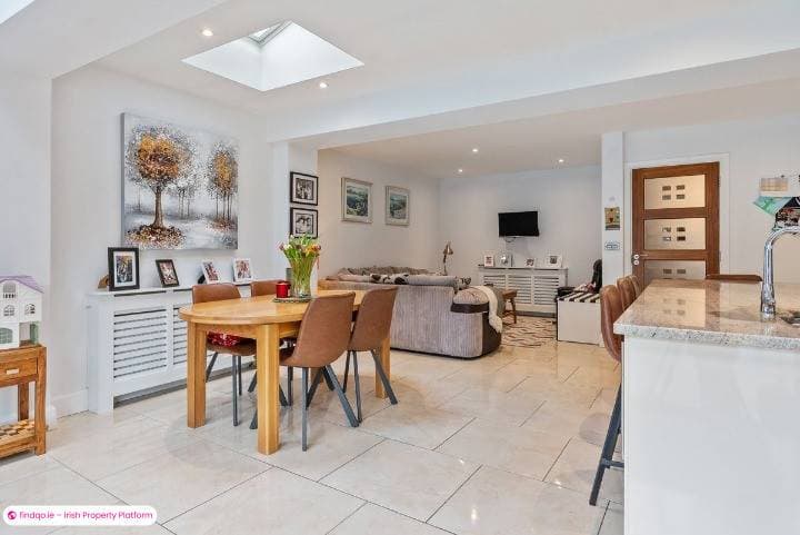 Semi-detached house for Sale in Riverstown, Cork