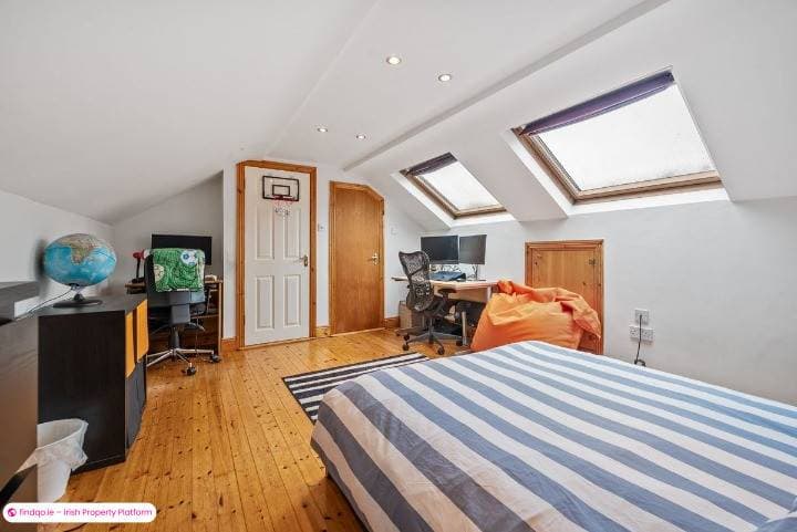 Semi-detached house for Sale in Riverstown, Cork