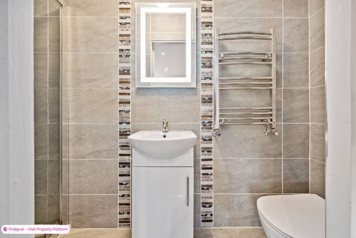 Semi-detached house for Sale in Riverstown, Cork