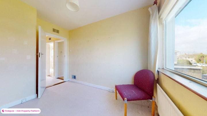 Semi-detached house for Sale in Sutton, Dublin 13