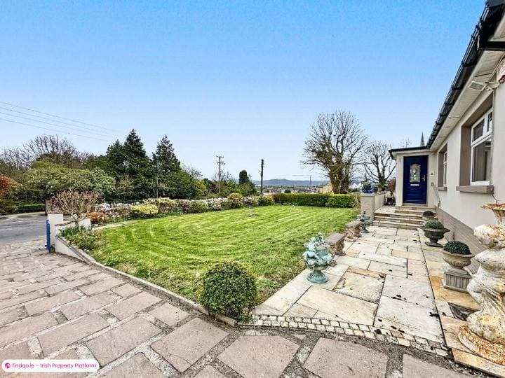 Detached house for Sale in Charleville, Cork