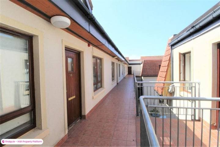 2 Bedroom Apartment for Rent in Ardkeen, Waterford