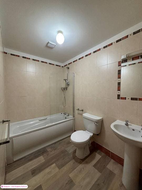 2 Bedroom Apartment for Rent in Ardkeen, Waterford