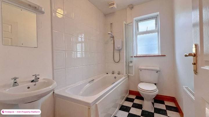 Semi-detached house for Sale in Ballinasloe, Galway