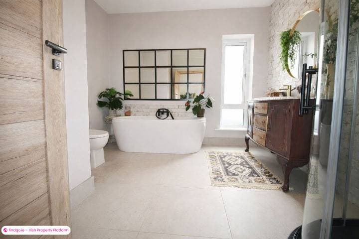 Detached house for Sale in Monamolin, Wexford