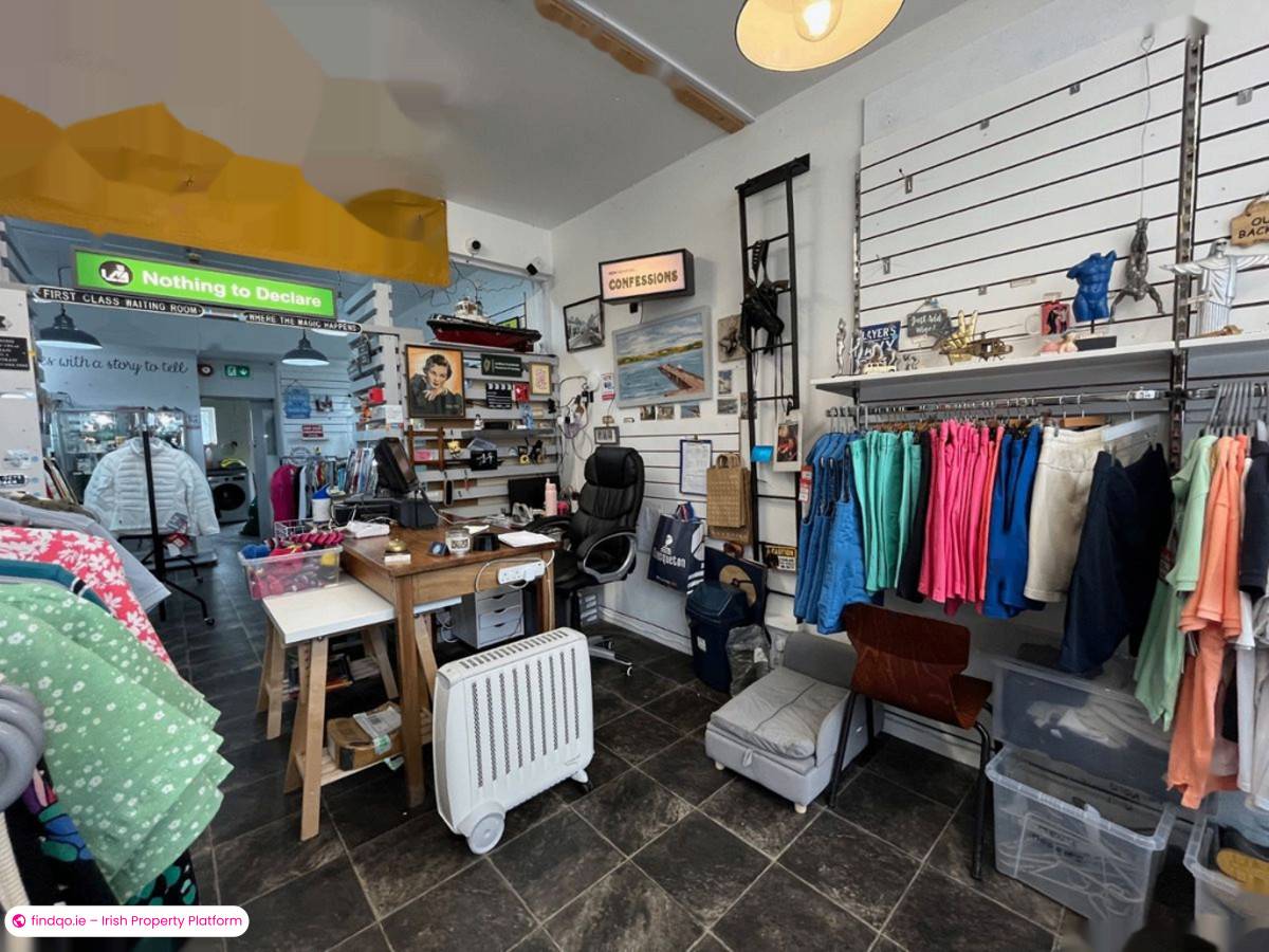 Retail Unit for Sale in Schull, Cork