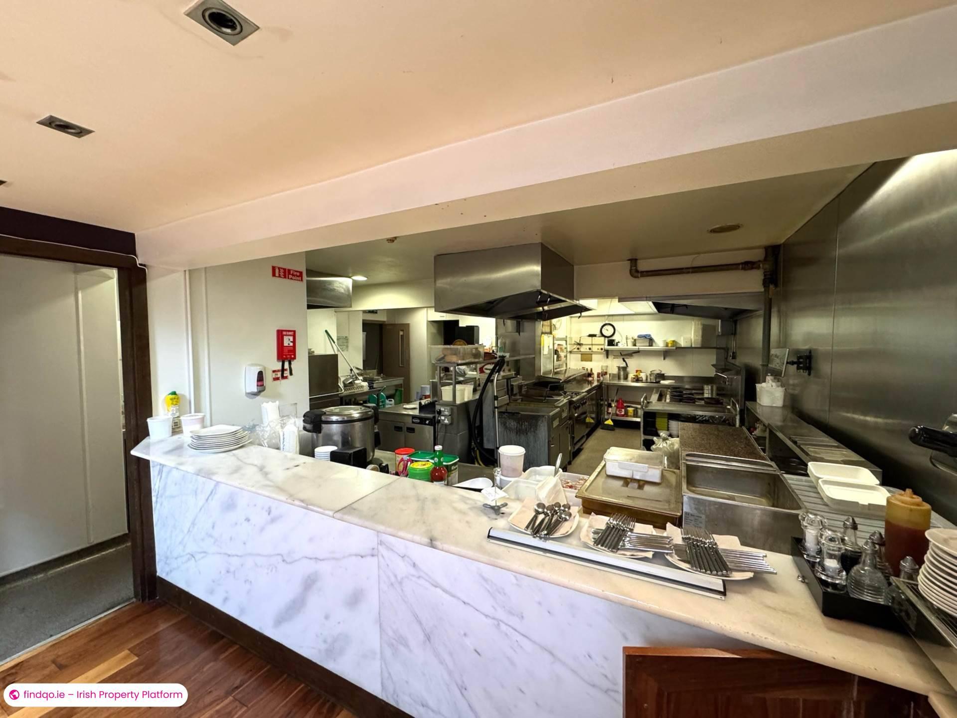 Unfurnished Restaurant / Bar / Hotel for Rent in Clonmel, Tipperary