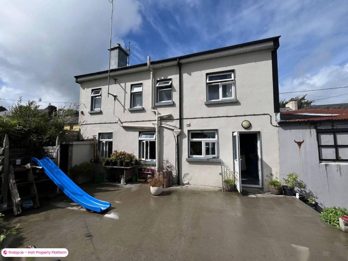 Detached house for Sale in Ballydehob, Cork