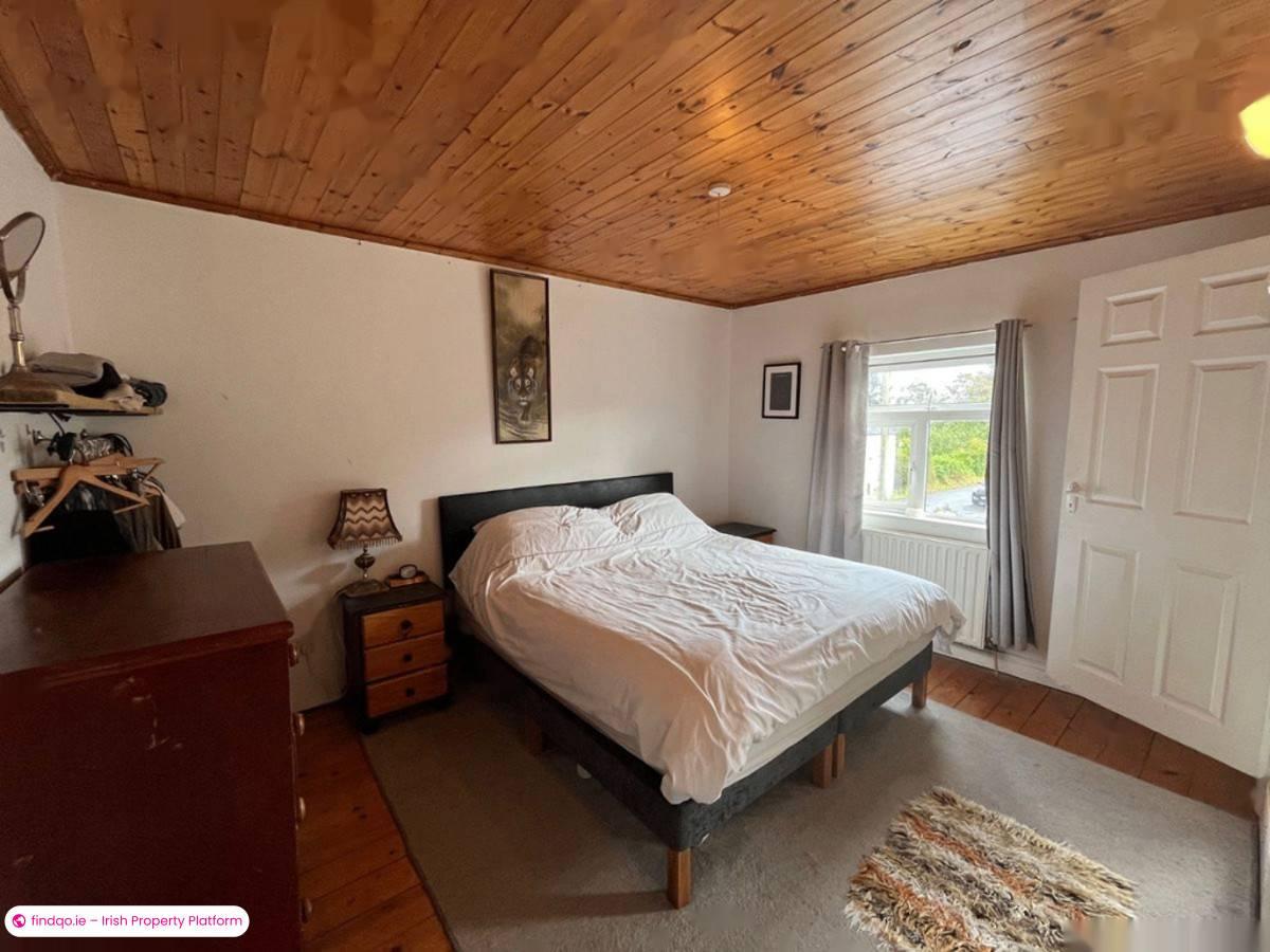 Detached house for Sale in Ballydehob, Cork