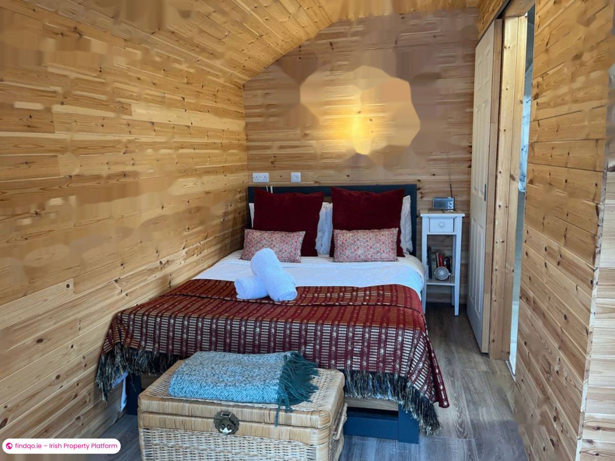 Detached house for Sale in Ballydehob, Cork