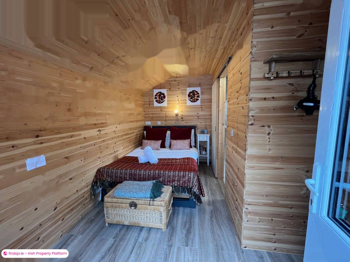 Detached house for Sale in Ballydehob, Cork