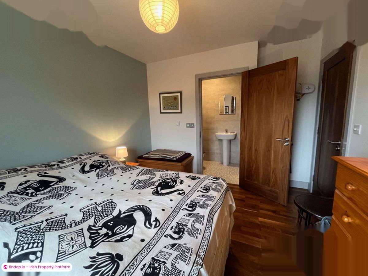 End of terrace house for Sale in Ballydehob, Cork